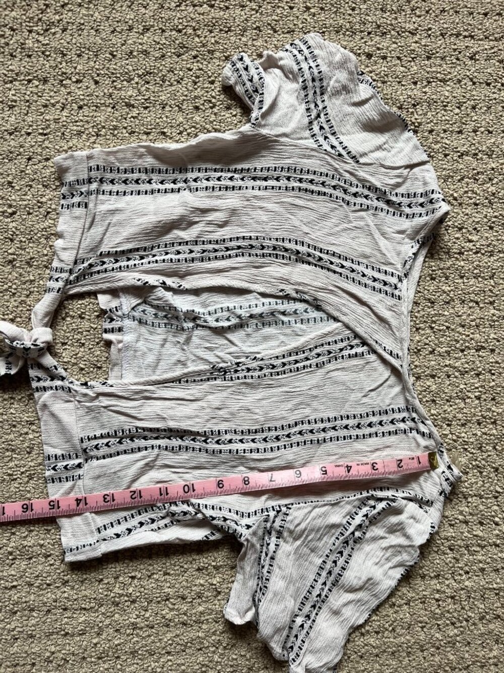 EUC Como Black 100% Rayon Festival Crop Top Blouse Ecru Striped Hearts Small - Picture 7 of 9